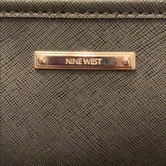 Nine West Tote Bag - Picture 2 of 6